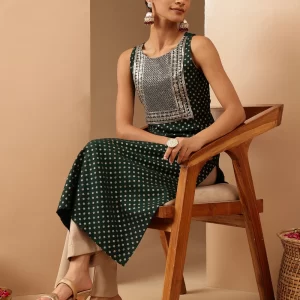 Dark Green Silk Blend Zari Yoke Embroidered Gold Printed Straight Kurta