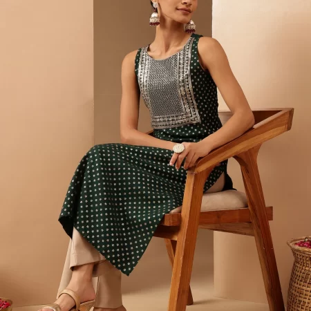 Dark Green Silk Blend Zari Yoke Embroidered Gold Printed Straight Kurta